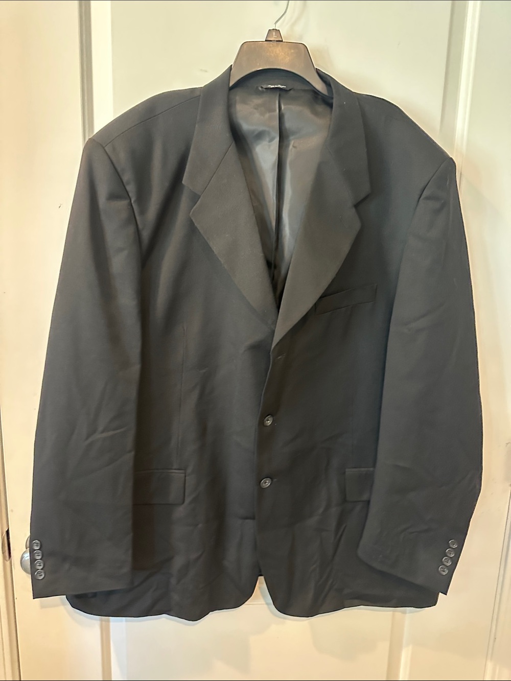 Italian Classic Black Two-Button Men's Suit Jacket
